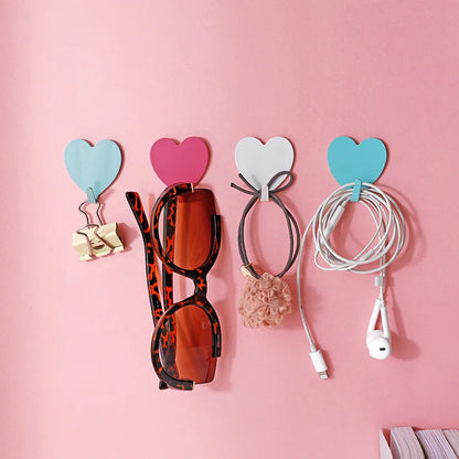 Heart Clip Wall Hooks – No-Drill Hanging Solution