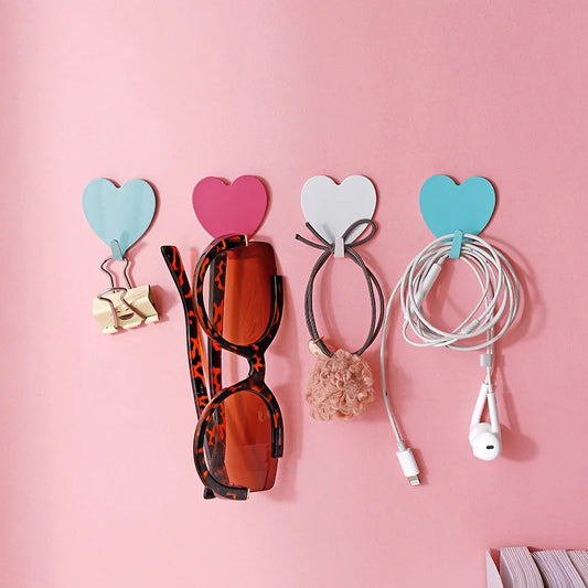 Heart Clip Wall Hooks – No-Drill Hanging Solution