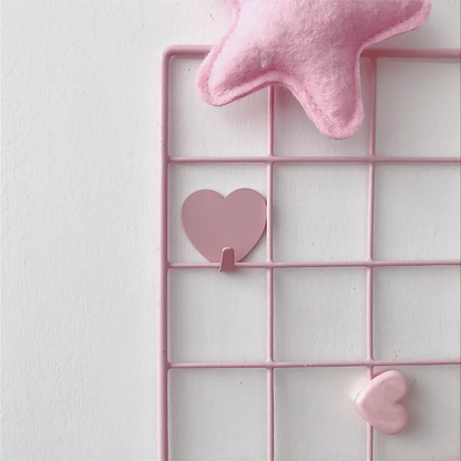 Heart Clip Wall Hooks – No-Drill Hanging Solution